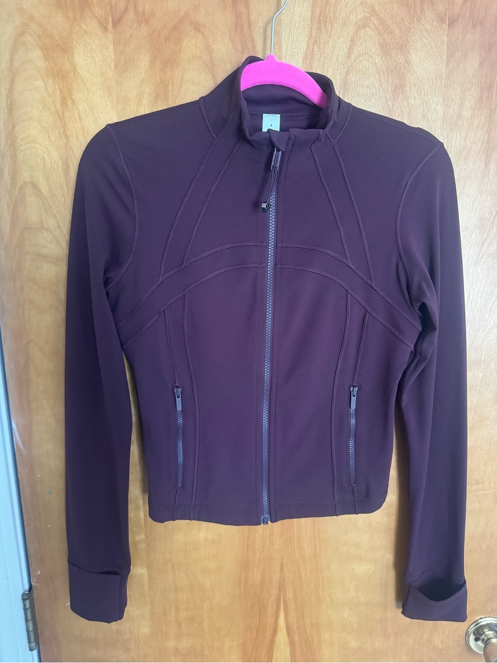 Lululemon Plum Burgundy Define Cropped Jacket *Nulu - Size 8 - Picture 3 of 8